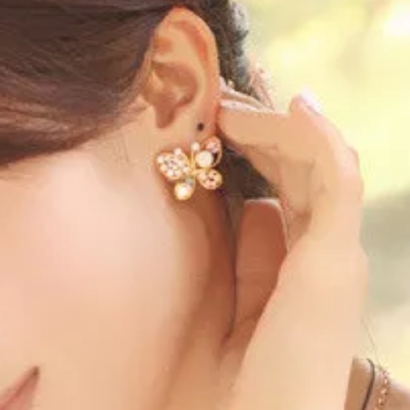 Multicolored Crystal/Pearl Butterfly Earrings Post - Picture 2 of 5